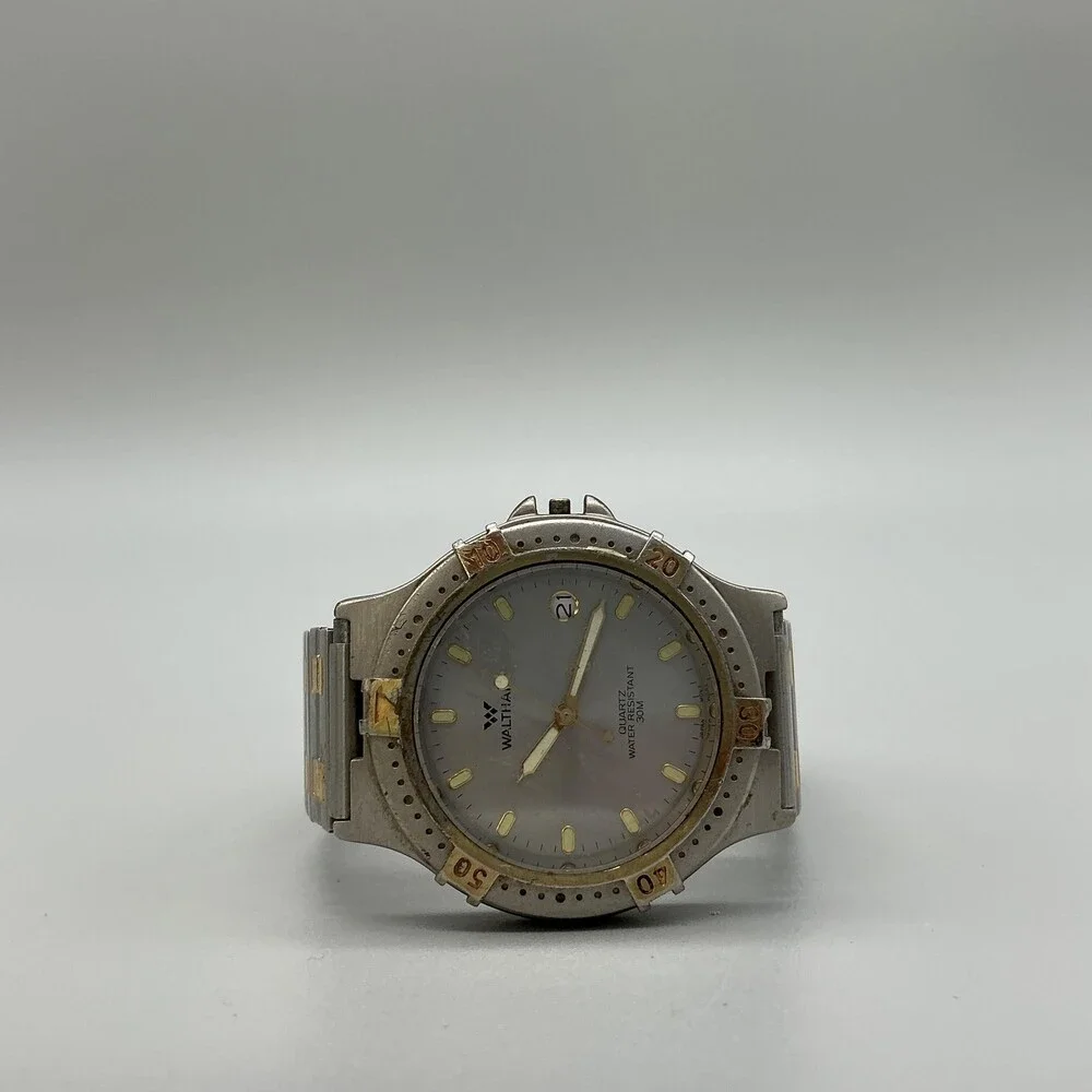 Waltham Mens Watch 36mm Silver Gold Tone Date XKE015-025 For Parts Not Running